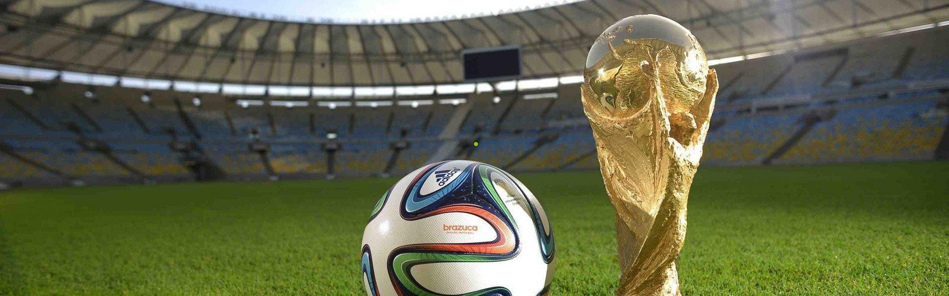 排列5-申花八轮不胜意外攀升至第四，进攻端哑火六场仅三球，曹赟定再度拉伤