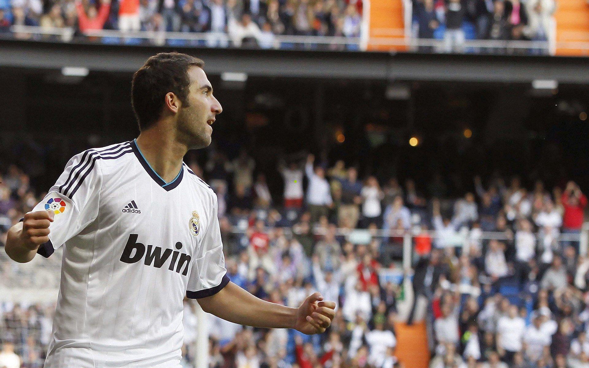 中超金靴争夺战引爆终极对决，卡扎神勇领跑，法比奥末轮绝杀定江山