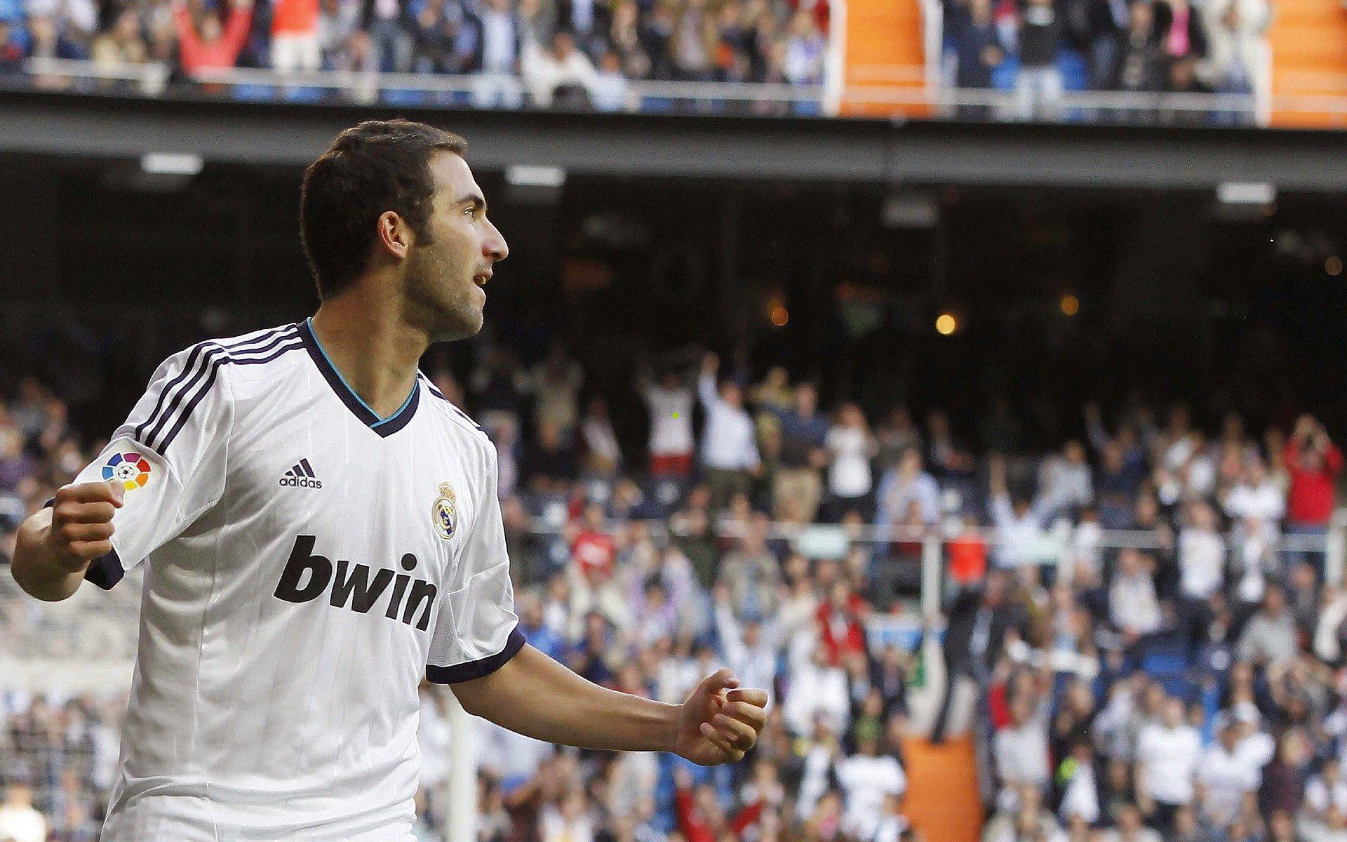 河南队官方宣布前昆山FC外援伊尔德贝尔托正式加盟 助力新赛季征程